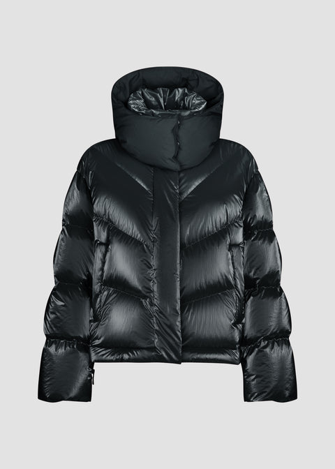 Short parka with detachable hood in water-repellent nylon