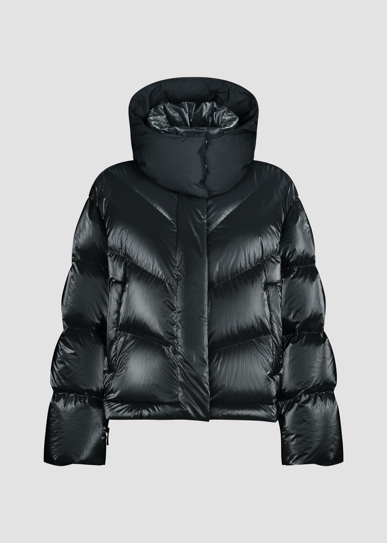 short parka with detachable hood in water-repellent nylon